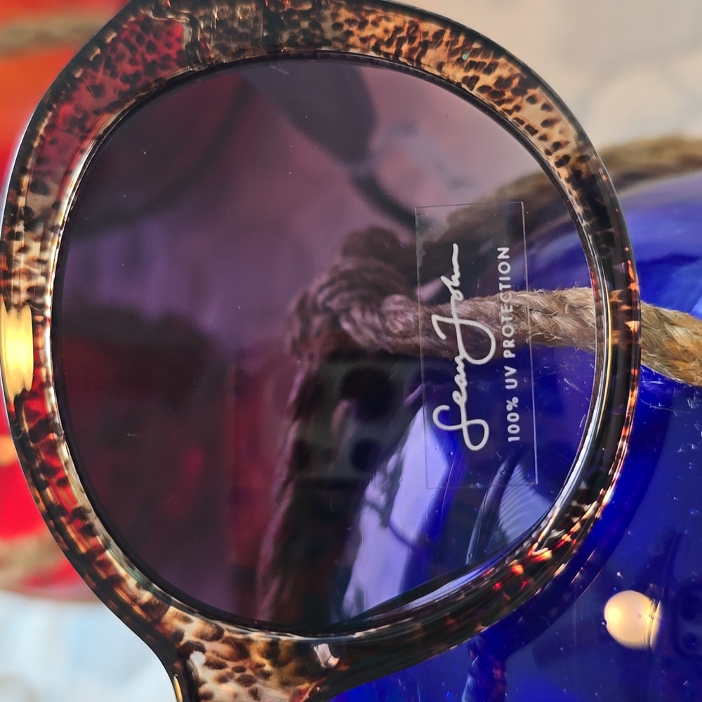 Sean John Designer Sunglasses 🌞 - Picture 3 of 7